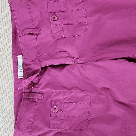 Womens LOFT Magenta Cropped Capri Pants, Size 4 - Picture 2 of 5